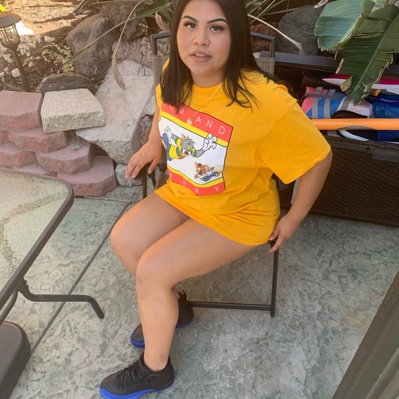 Meet your Posher, Cindy - Picture 1 of 1